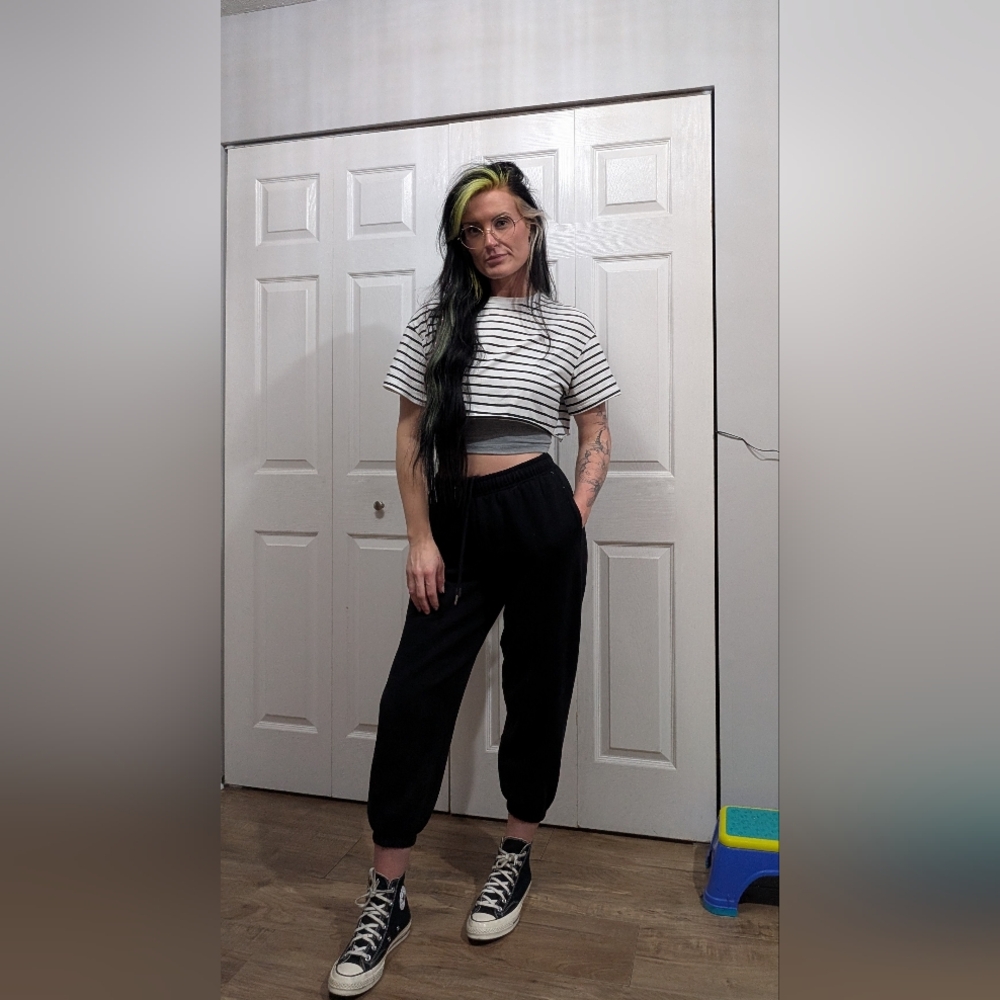 Meet your Posher, Olivia